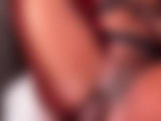Iluvsaffire Bleu's Live Sex Cam Show
