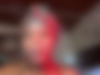 Iluvsaffire Bleu's Live Sex Cam Show
