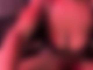 Live cam show with Iluvsaffire Bleu - Lingerie on fapnchat