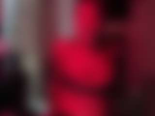 Iluvsaffire Bleu's Live Sex Cam Show