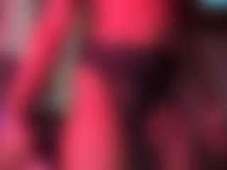 Iluvsaffire Bleu's Live Sex Cam Show