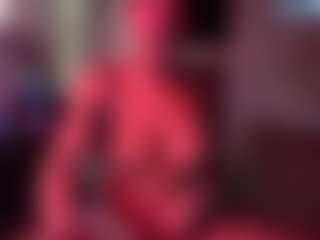 Live cam show with Iluvsaffire Bleu - Big Tits on sexylive.show