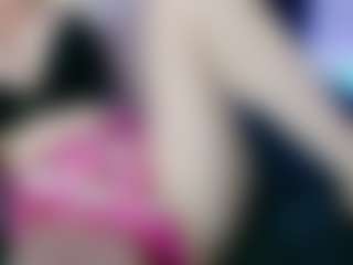 Live cam show with Jessy Unknown - Smoke on chickslive.net