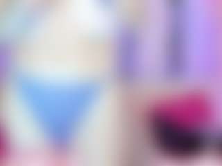 Live cam show with Kandiss - Big Tits on Mixed Magazine Live