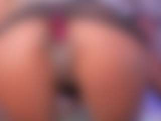 nelared's Live Sex Cam Show