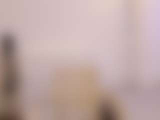 mia-daniels's Live Sex Cam Show
