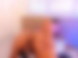 mia-daniels's Live Sex Cam Show