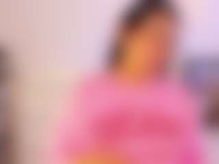 Live cam show with mia-daniels - Average on Camsoda
