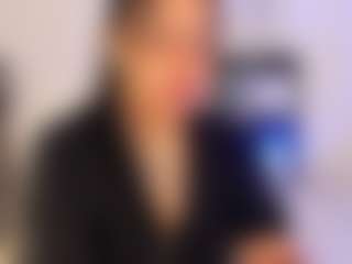 mia-daniels's Live Sex Cam Show