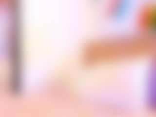 miadanielss's Live Sex Cam Show