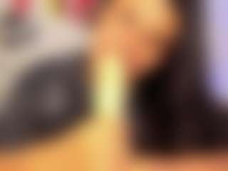 miadanielss's Live Sex Cam Show