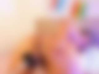 miadanielss's Live Sex Cam Show