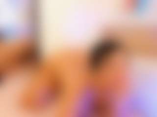 miadanielss's Live Sex Cam Show