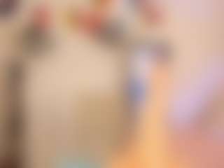 miadanielss's Live Sex Cam Show