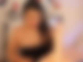 miadanielss's Live Sex Cam Show