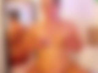 miadanielss's Live Sex Cam Show