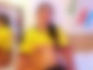miadanielss's Live Sex Cam Show