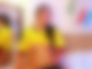 miadanielss's Live Sex Cam Show