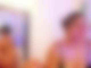 Live cam show with miadanielss - Fingering on CamwithHer
