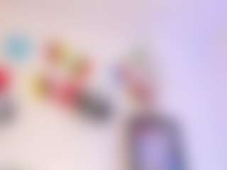 Live cam show with miadanielss - Bikini on Cam Slut
