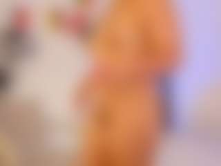 miadanielss's Live Sex Cam Show