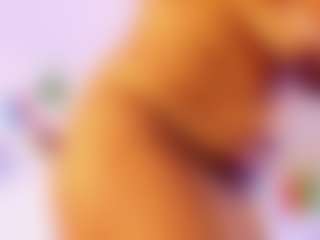 Live cam show with miadanielss - Average on fapnchat