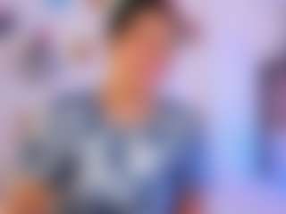 miadanielss's Live Sex Cam Show