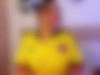 miadanielss's Live Sex Cam Show
