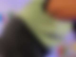 miadanielss's Live Sex Cam Show