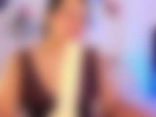 miadanielss's Live Sex Cam Show