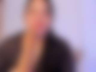Live cam show with miadanielss - Brown Eyes BBW on Soda Cam