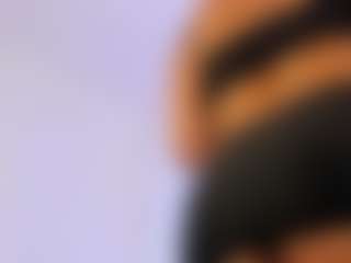 miadanielss's Live Sex Cam Show