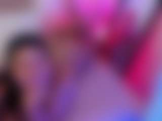miadanielss's Live Sex Cam Show