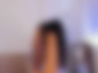 miadanielss's Live Sex Cam Show