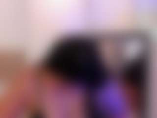 miadanielss's Live Sex Cam Show