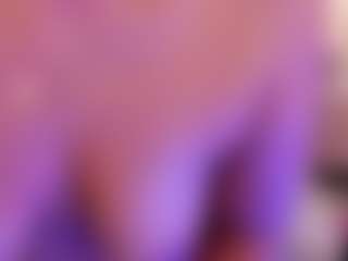 miadanielss's Live Sex Cam Show