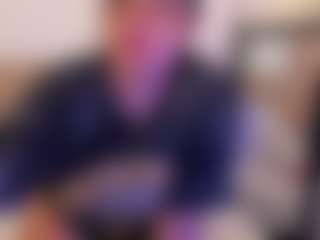 miadanielss's Live Sex Cam Show