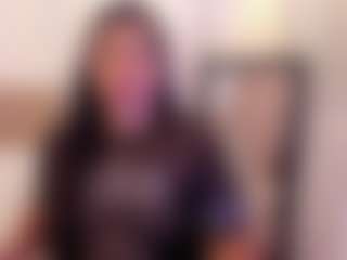 miadanielss's Live Sex Cam Show