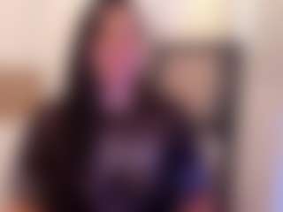 miadanielss's Live Sex Cam Show