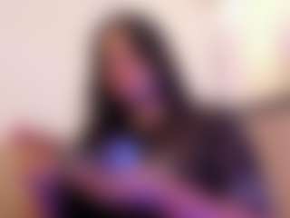 miadanielss's Live Sex Cam Show