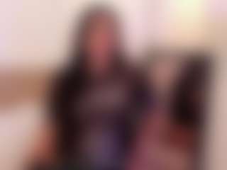 Live cam show with miadanielss - Brown Hair on Stripli.com