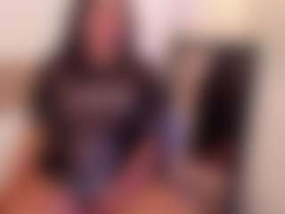 Live cam show with miadanielss - Cum In Pussy on livesexfox.com