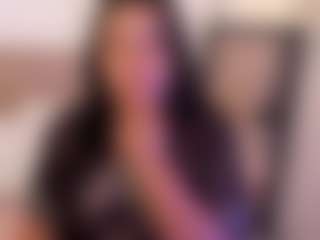 Live cam show with miadanielss - Average on sexylivex.com