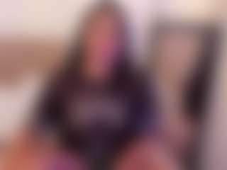Live cam show with miadanielss - Fingering MILF on CamSodaAdn