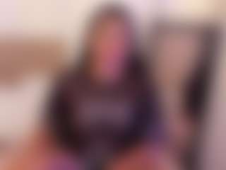 Live cam show with miadanielss - Amateur Brown Hair on hrnylive.com