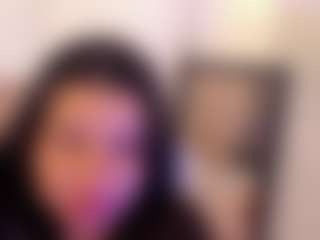 Live cam show with miadanielss - Public MILF on Lustler