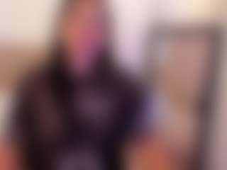 Live cam show with miadanielss - Amateur Brown Hair on Milf Play