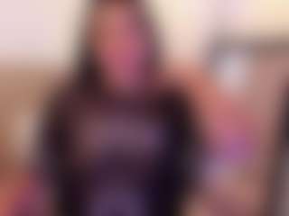miadanielss's Live Sex Cam Show