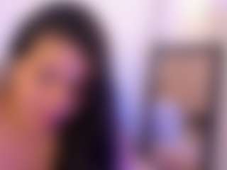 Live cam show with miadanielss - Big Tits Small Tits on Camsoda