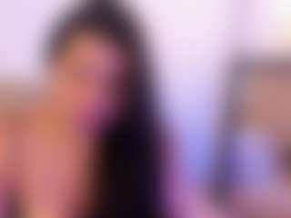 Live cam show with miadanielss - Ride Torso on Camsoda
